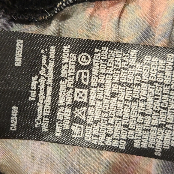 Ted Baker Cardigan with Woven Floral Printed Back Panel - Picture 9 of 9